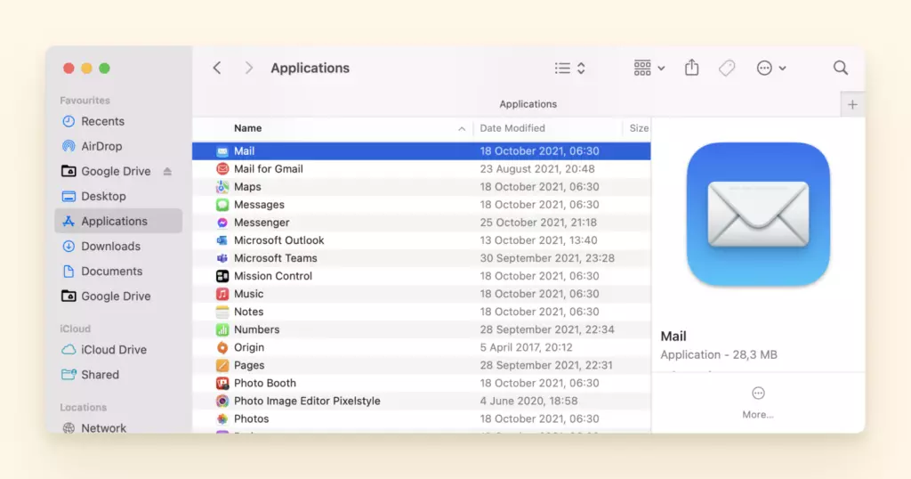 Mac Mail in applications folder